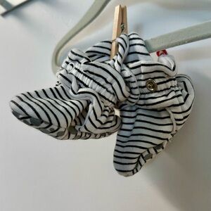 Zutano Unisex Organic Cotton Booties | 6mos